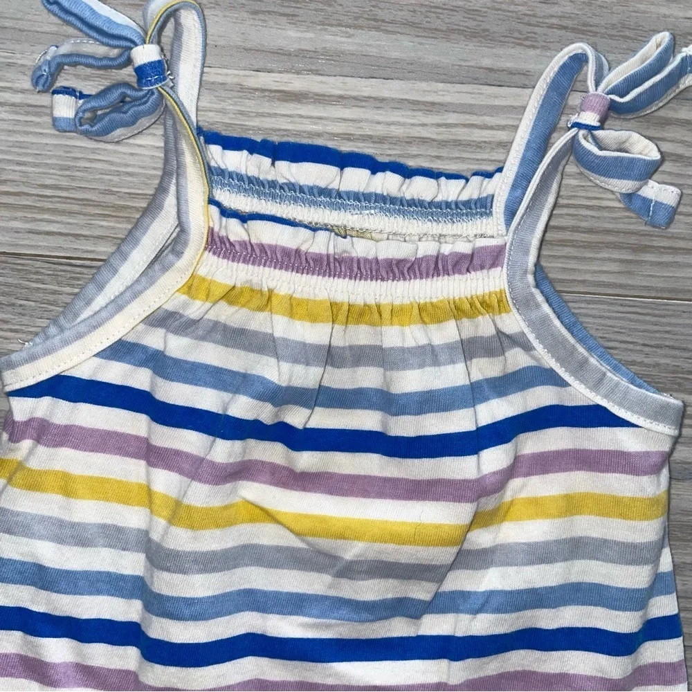 ⭐Old Navy Baby Girls Striped Summer Romper 0-3M⭐